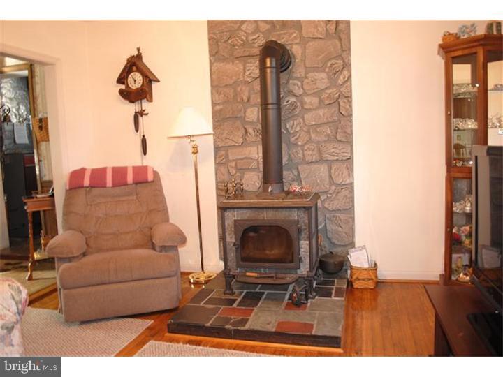 1218 Clymer Road Hatfield, PA 19440 - Photo 6 of 23 Fireplace