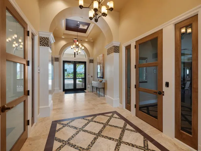 $500,000 | 623 Southeast Villandry Way, Port St. Lucie, FL 34984