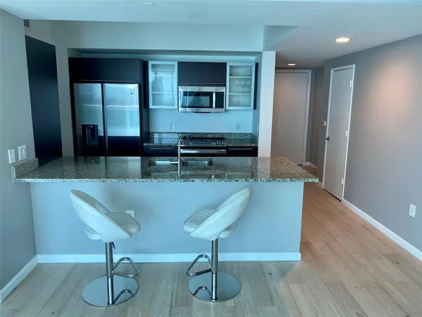 $5,200 | 951 Brickell Avenue, Unit 3611, Miami, FL 33131