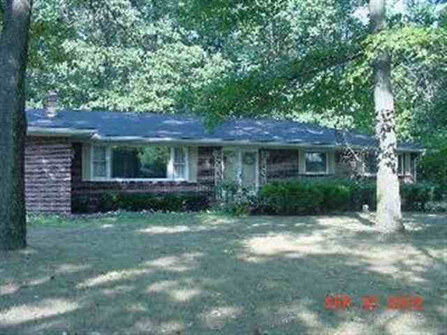2430 Wells Road Dundee, MI 48131 - Photo 4 of 5 739194-3.JPG