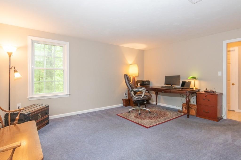 118 Longhill Road Franklin, MA 02038 - Photo 17 of 42 Gallery Image 17