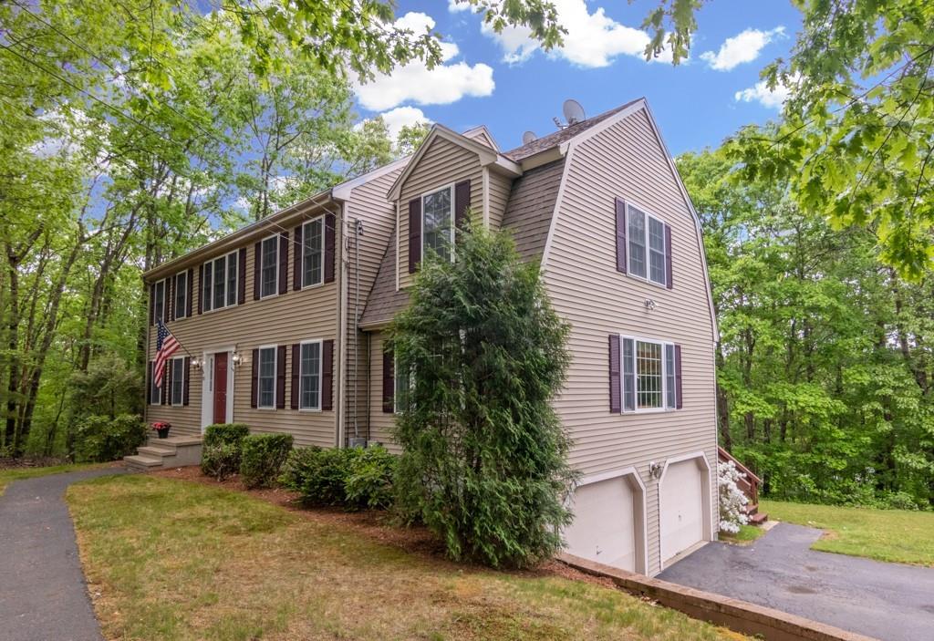 118 Longhill Road Franklin, MA 02038 - Photo 3 of 42 Gallery Image 3