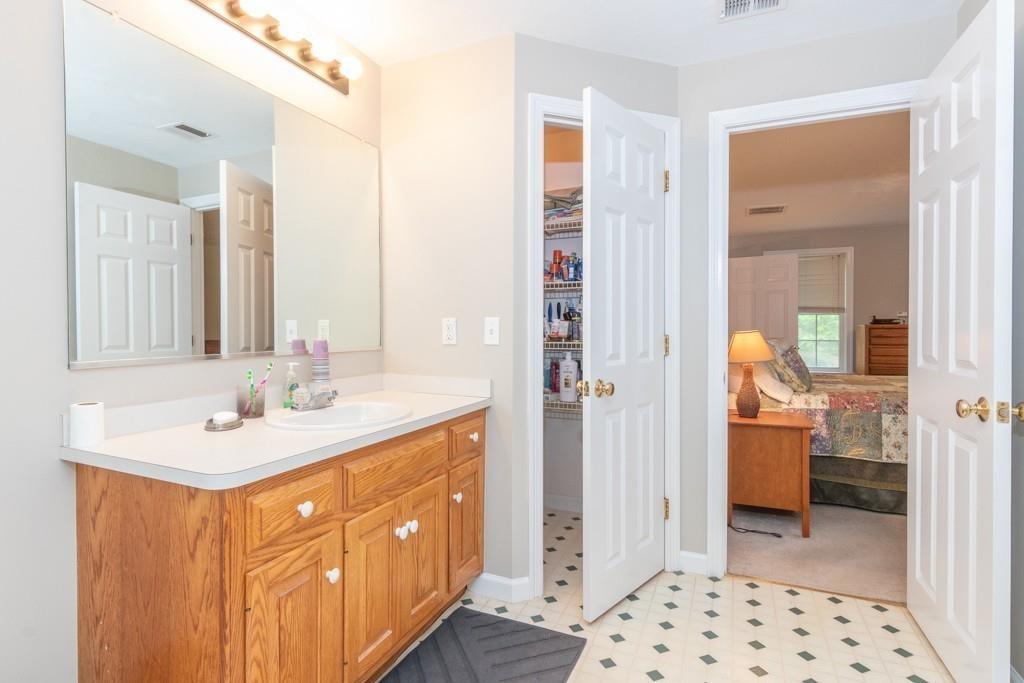 118 Longhill Road Franklin, MA 02038 - Photo 39 of 42 Gallery Image 39