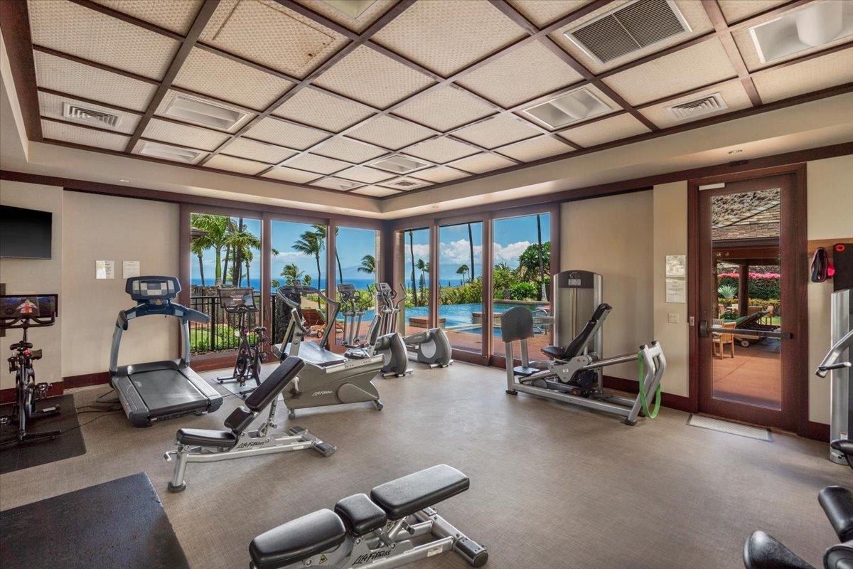 4 Anapuni Loop Lahaina, HI 96761 - Photo 37 of 44 a view of a room with gym equipment