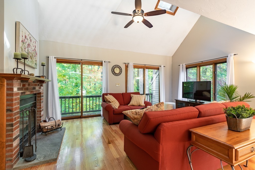 12 Danforth Way, Unit 12 Franklin, MA 02038 - Photo 10 of 30 Gallery Image 10