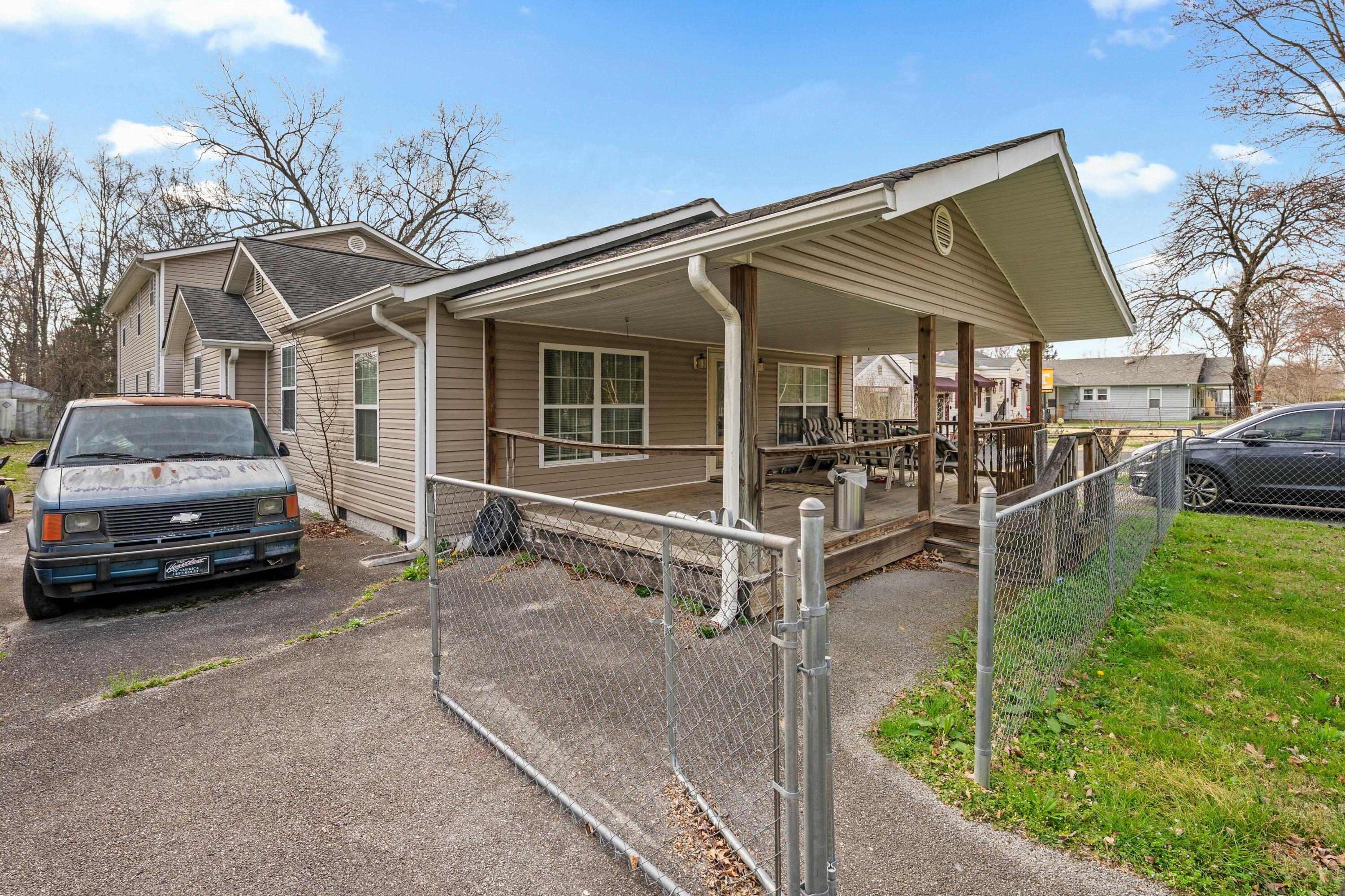 1762 East Boy Scout Road Hixson, TN 37343 - Photo 4 of 40 East Boy Scout 1762-4