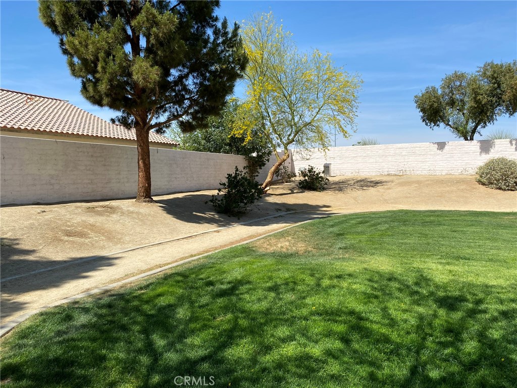 0 San Rey Drive Coachella, CA 92236 - Photo 3 of 10 a backyard of a house with lots of green space