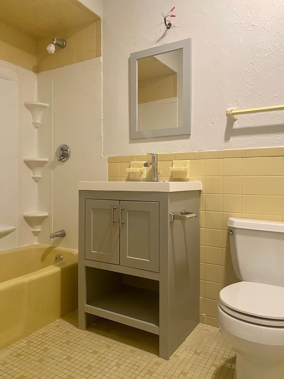 80 Chelsea Street, Unit 2 Boston, MA 02128 - Photo 11 of 12