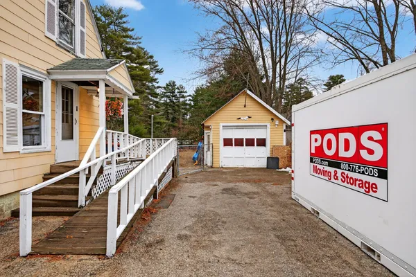 $290,000 | 1 Melvin Avenue, Old Orchard Beach, ME 04064