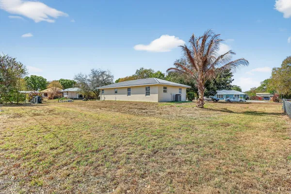 $260,000 | 3382 Northwest 22nd Avenue, Okeechobee, FL 34972