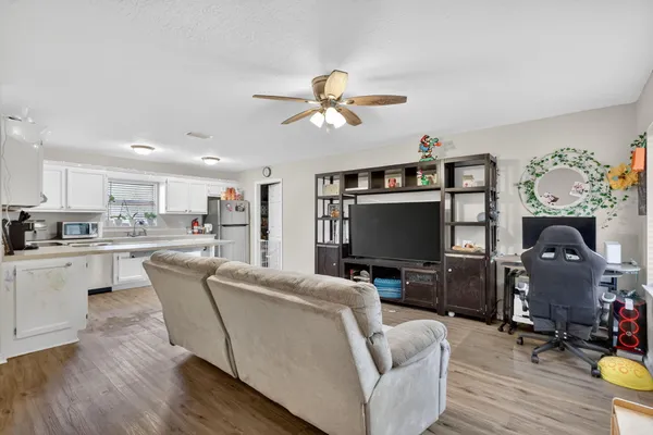 $260,000 | 3382 Northwest 22nd Avenue, Okeechobee, FL 34972