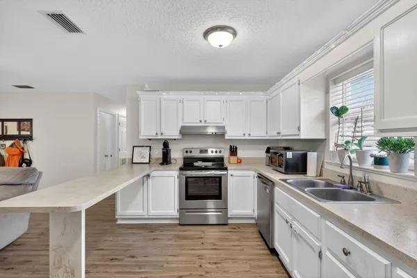 $260,000 | 3382 Northwest 22nd Avenue, Okeechobee, FL 34972