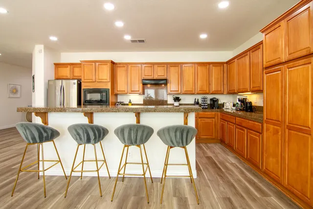 $5,500 | 43784 Riunione Place, Indio, CA 92203