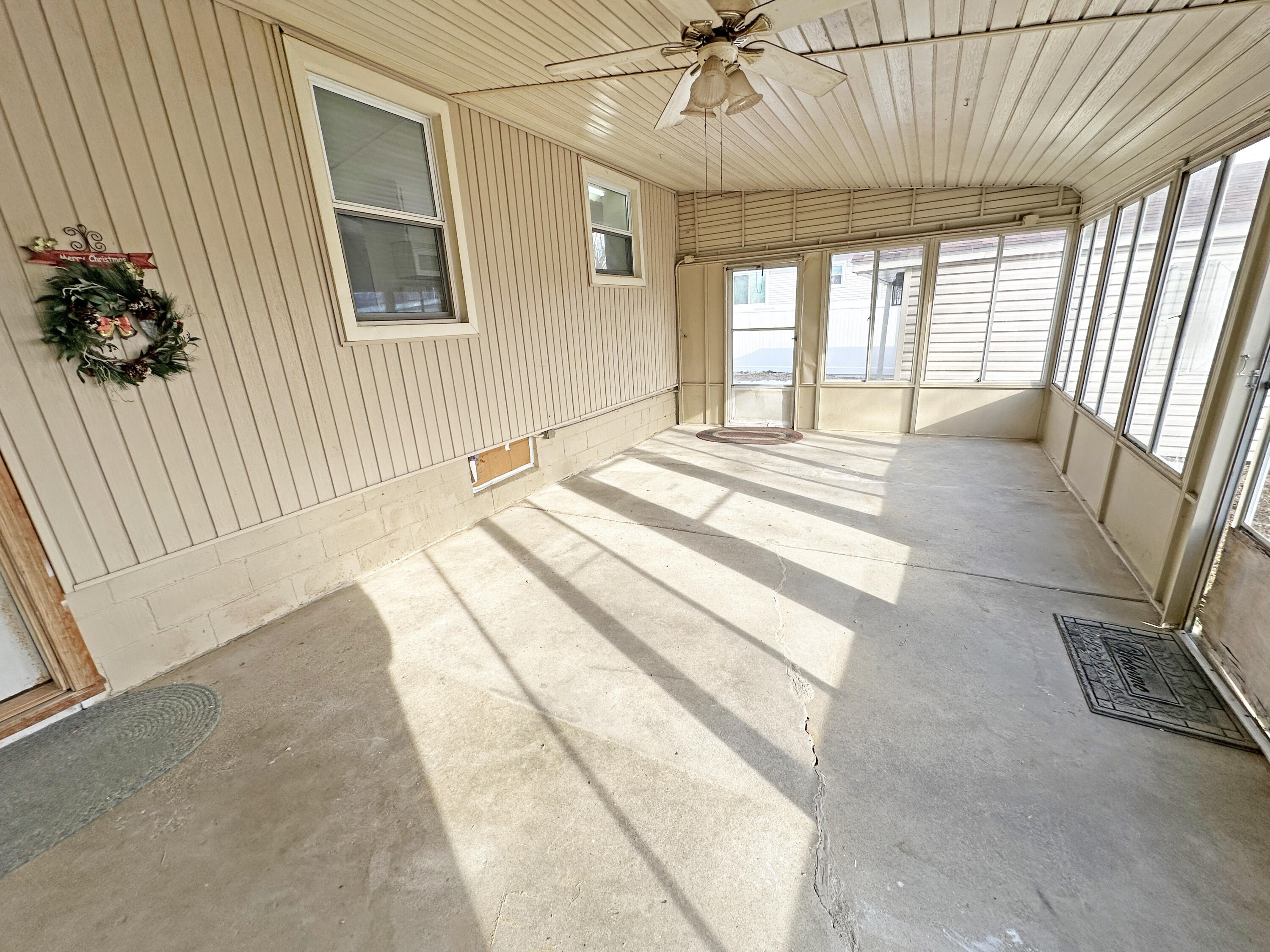 2500 Carleton Rockwood Road Carleton, MI 48117 - Photo 15 of 21 Enclosed Porch