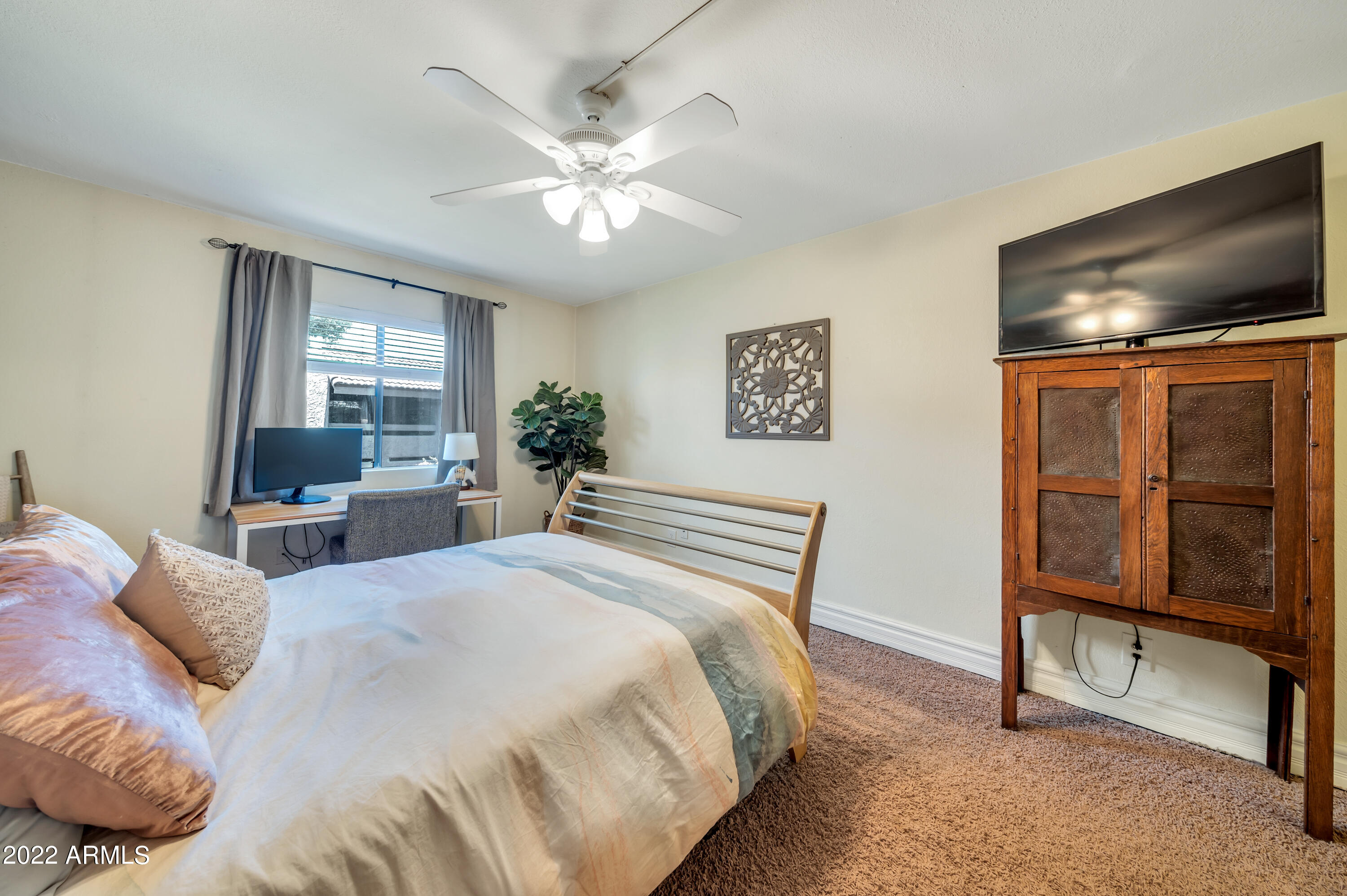 3825 East Camelback Road, Unit 262 Phoenix, AZ 85018 - Photo 22 of 37 Primary bedroom 1