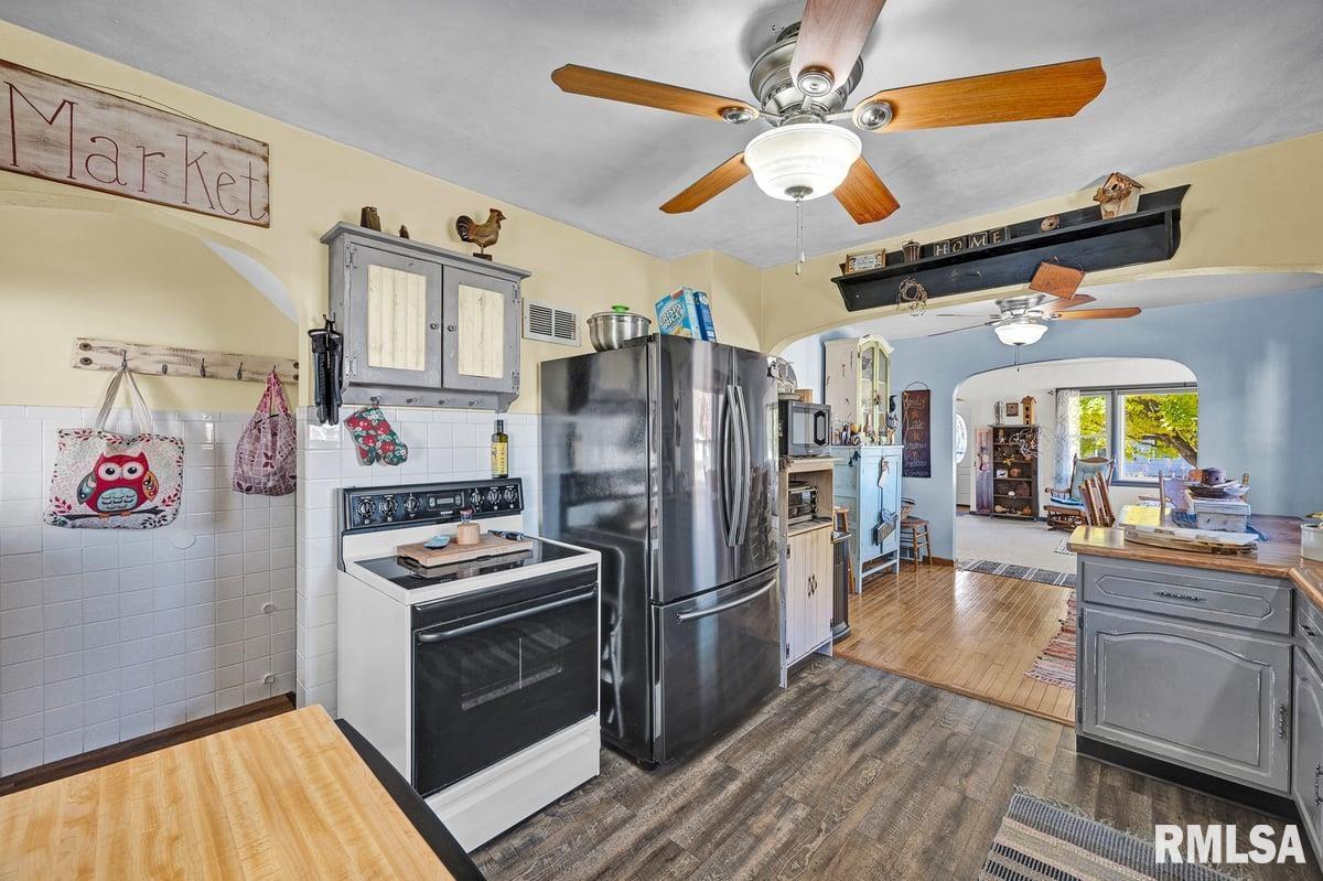 116 Jibben Street Green Valley, IL 61534 - Photo 15 of 49