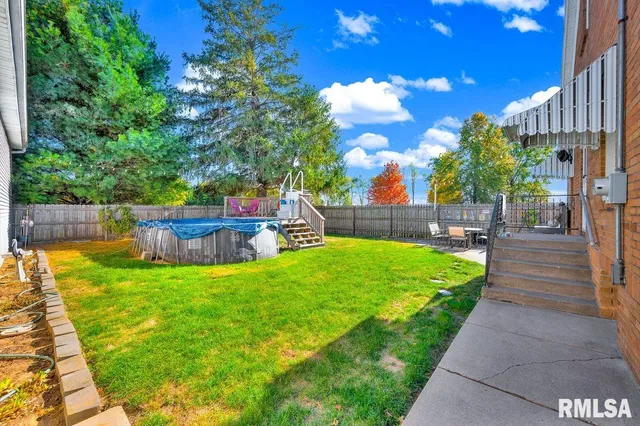 $179,900 | 116 Jibben Street, Green Valley, IL 61534