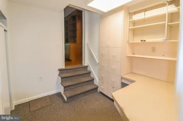 $760,000 | 2003 Brandywood Lane, Wilmington, DE 19810