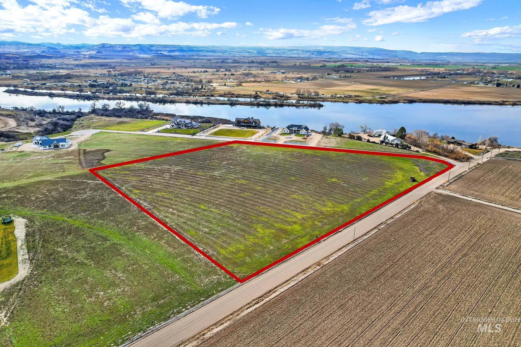 Tbd Tbd Tbd Cabernet Lane Caldwell, ID 83607 - Photo 4 of 23 Aerial view of property's location featuring property boundaries highlighted and a water and mountain view
