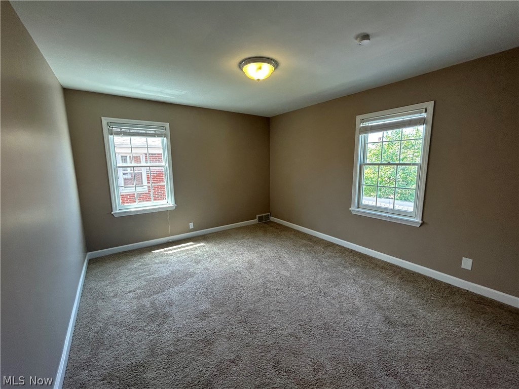13537 Cedar Road Cleveland, OH 44118 - Photo 17 of 30 View of carpeted spare room