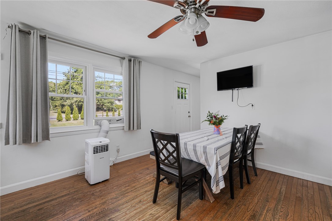 400 Crandall Road Tiverton, RI 02878 - Photo 11 of 32