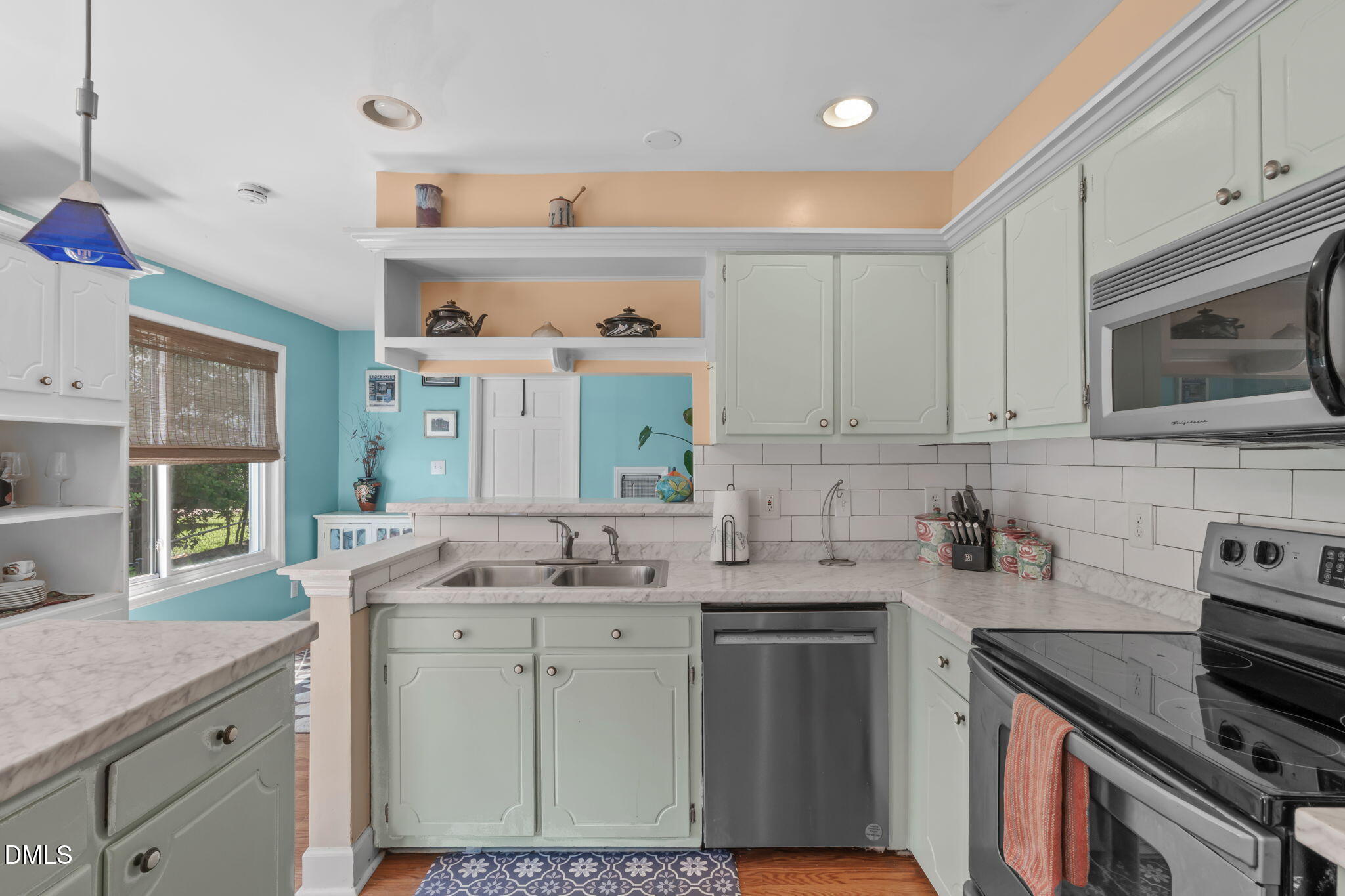 518 Holden Street Raleigh, NC 27604 - Photo 12 of 37 A-10
