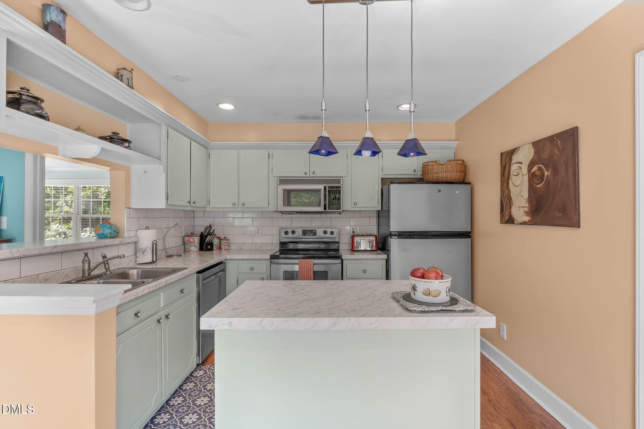 518 Holden Street Raleigh, NC 27604 - Photo 10 of 37 A-8