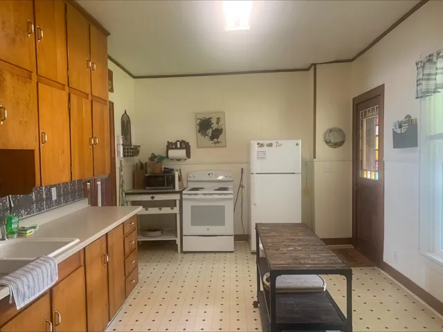 $138,000 | 13229 Main Street, Glen Haven, WI 53810