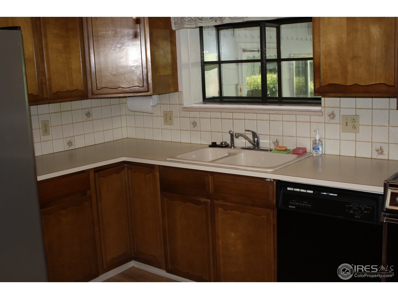 413 Princeton Road Fort Collins, CO 80525 - Photo 3 of 14 Gallery Image 3
