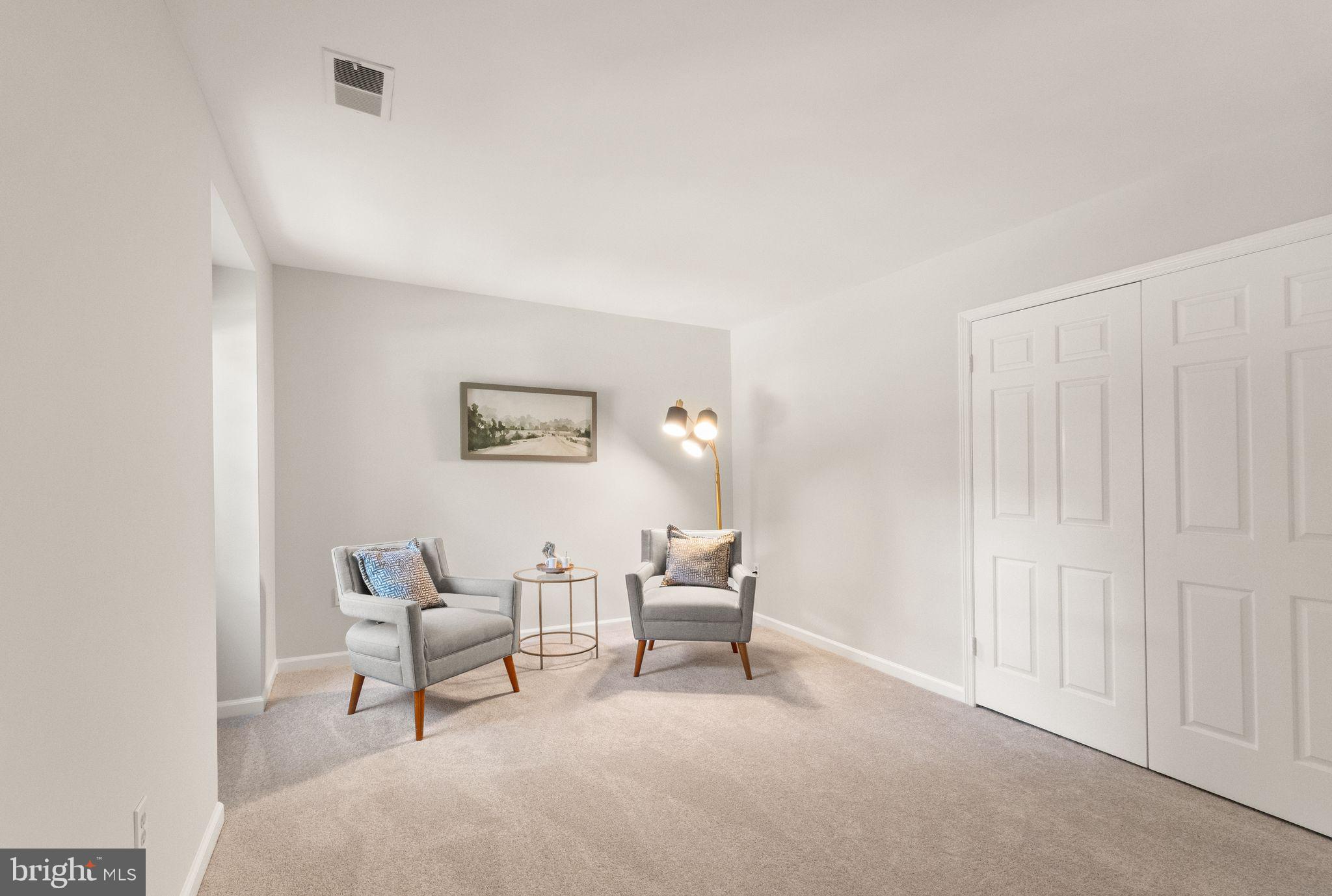 10134 Red Spruce Road Fairfax, VA 22032 - Photo 21 of 48 Huge dressing room, could be made a 5th bedroom
