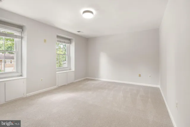 $1,100,000 | 10134 Red Spruce Road, Fairfax, VA 22032