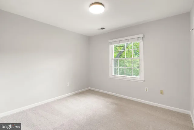 $1,100,000 | 10134 Red Spruce Road, Fairfax, VA 22032