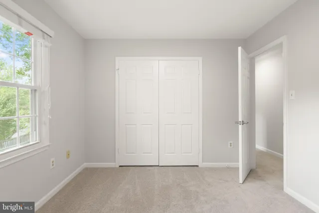 $1,100,000 | 10134 Red Spruce Road, Fairfax, VA 22032