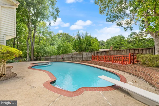 $1,100,000 | 10134 Red Spruce Road, Fairfax, VA 22032