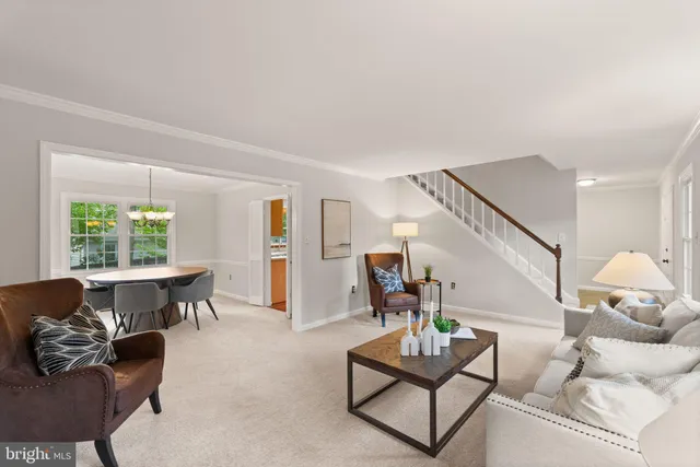 $1,100,000 | 10134 Red Spruce Road, Fairfax, VA 22032