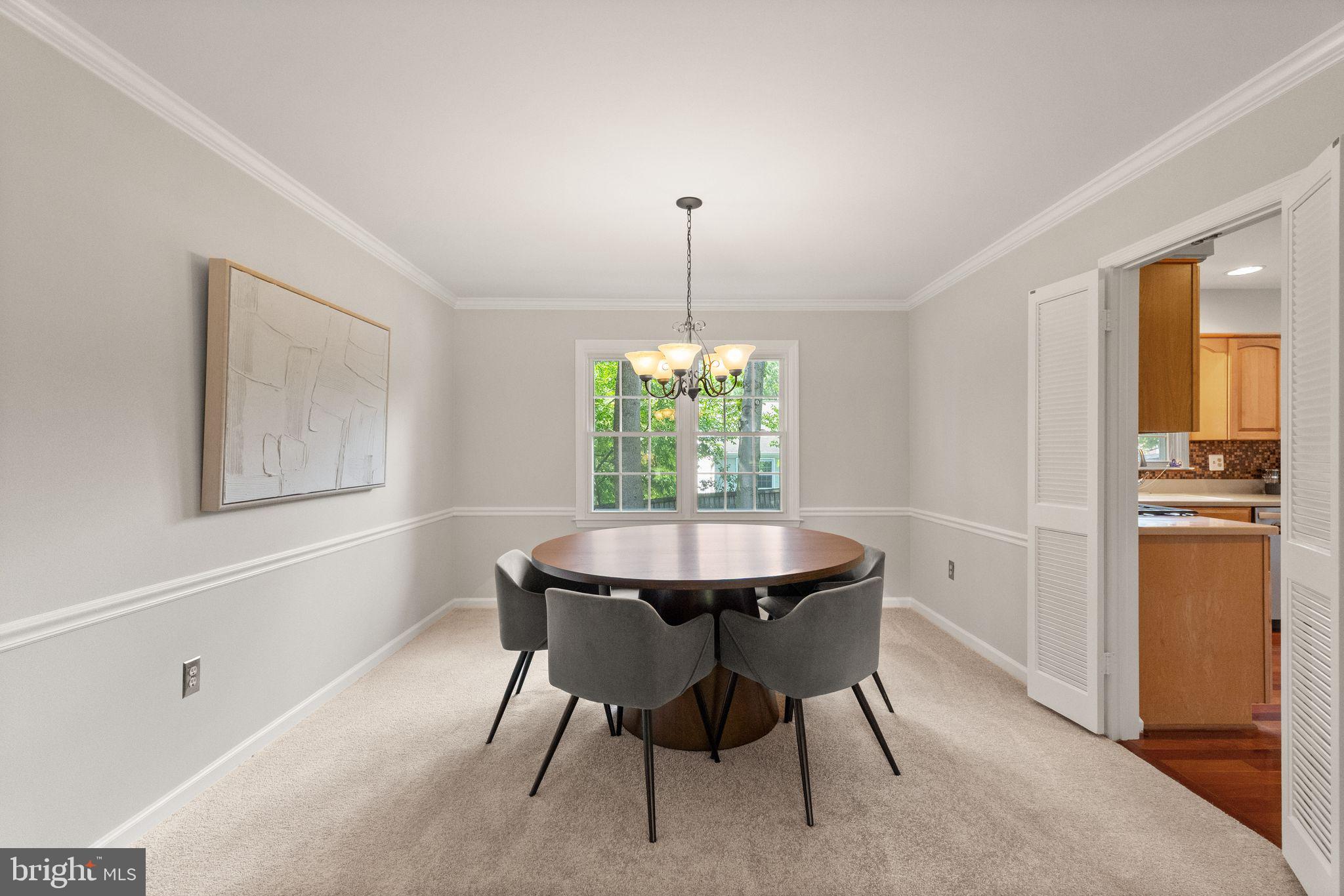 10134 Red Spruce Road Fairfax, VA 22032 - Photo 8 of 48 Spacious dining room