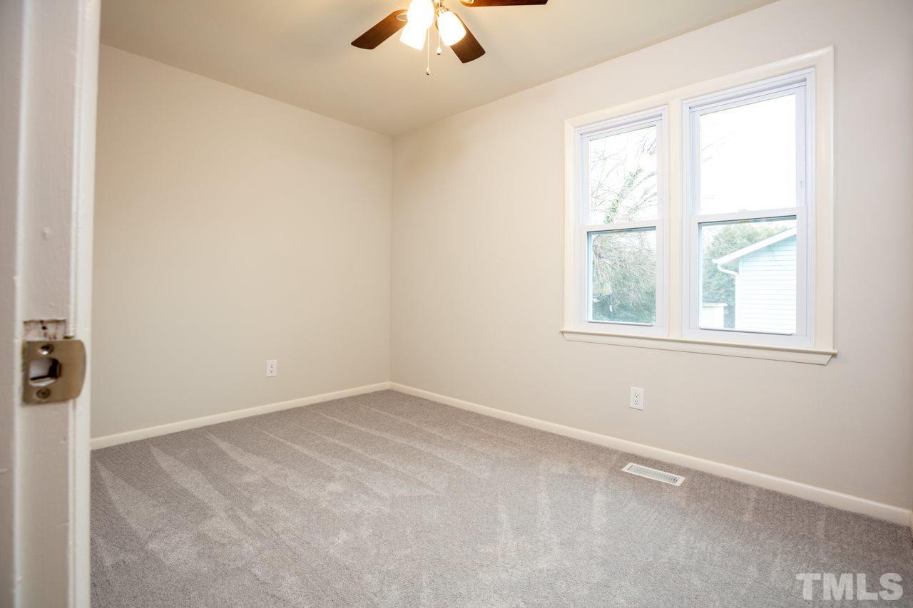 1212 Pender Street Raleigh, NC 27610 - Photo 14 of 23