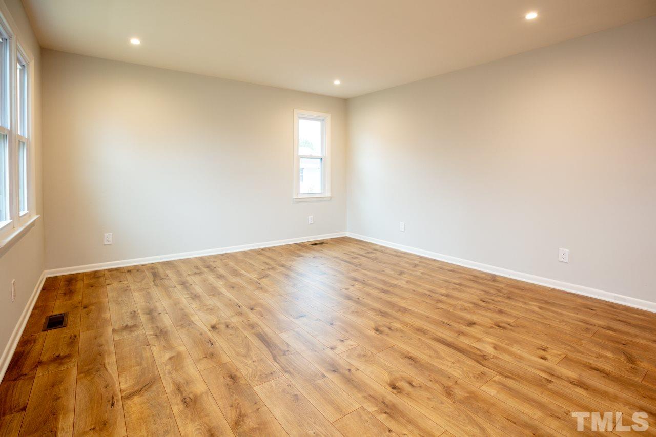 1212 Pender Street Raleigh, NC 27610 - Photo 10 of 23