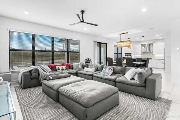 $6,600 | 8835 Grand Prix Lane, Boynton Beach, FL 33472