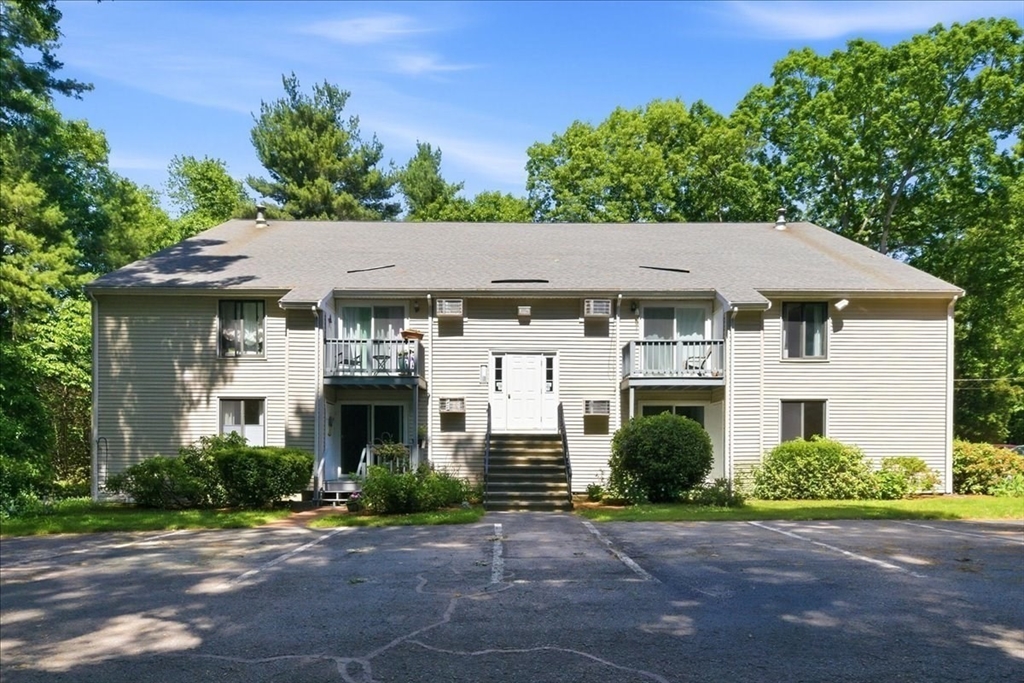165 R Chestnut Street, Unit 2 Foxboro, MA 02035 - Photo 40 of 41