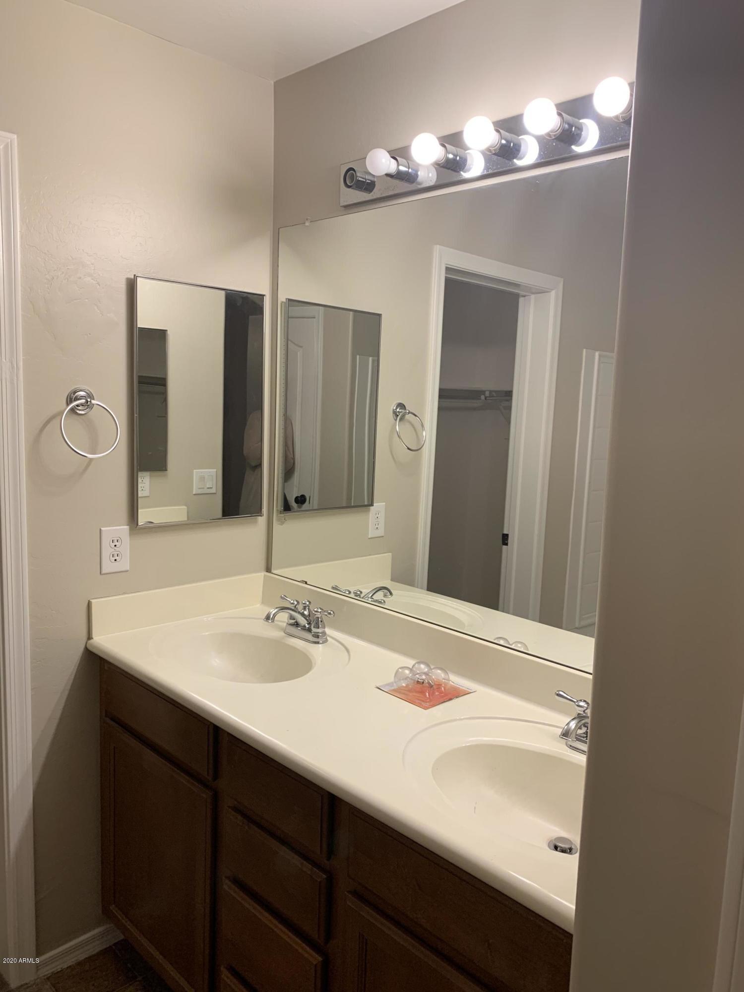 3900 East Gideon Way Gilbert, AZ 85296 - Photo 23 of 37 Master bath 2