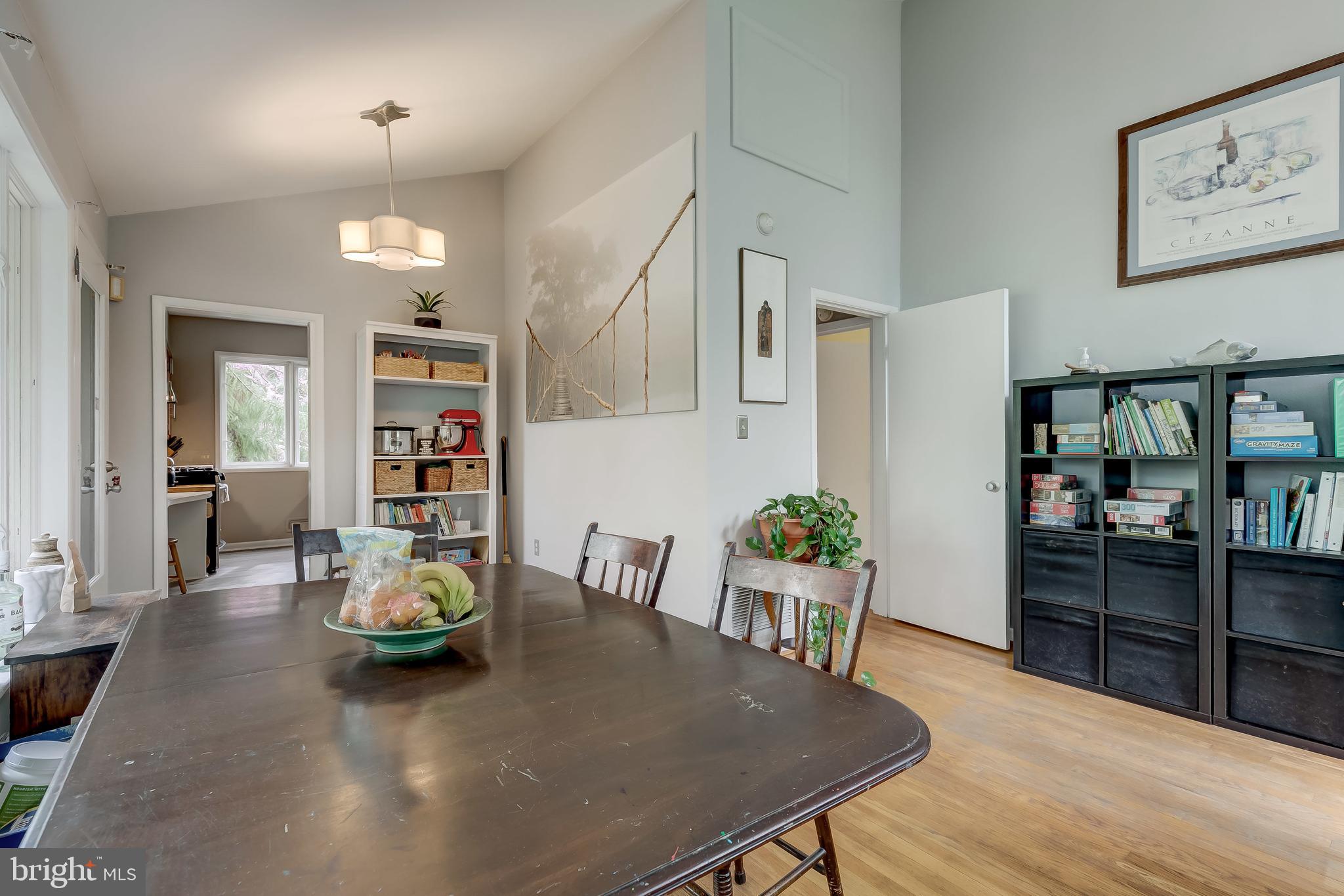 4801 Woodside Road Baltimore, MD 21229 - Photo 12 of 37 Gallery Image 12