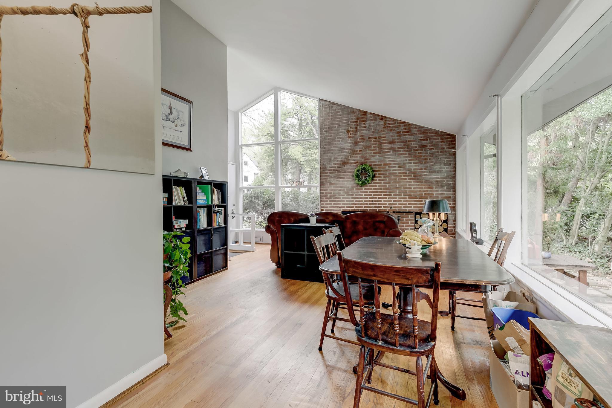 4801 Woodside Road Baltimore, MD 21229 - Photo 13 of 37 Gallery Image 13
