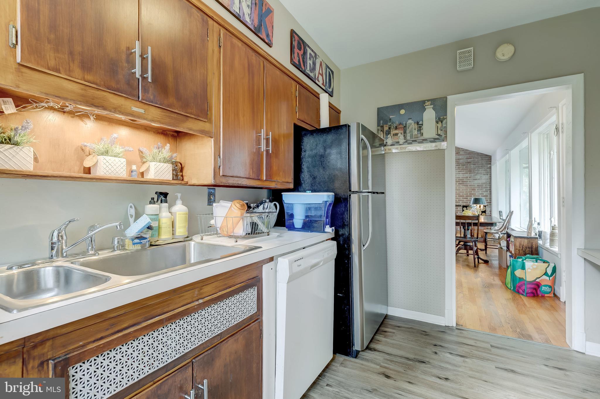 4801 Woodside Road Baltimore, MD 21229 - Photo 16 of 37 Gallery Image 16