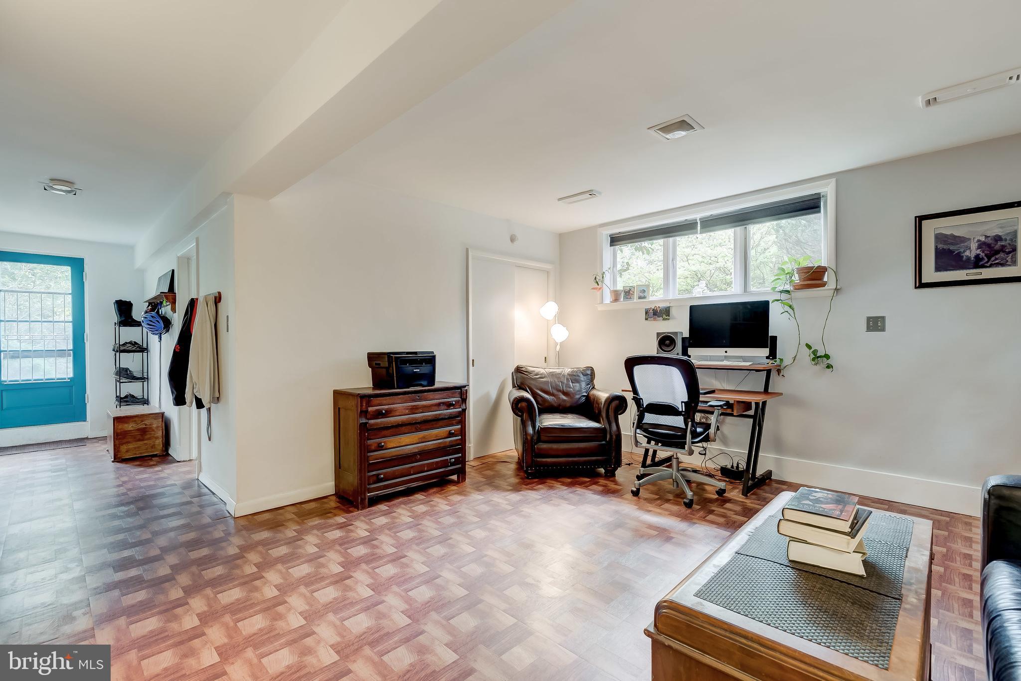 4801 Woodside Road Baltimore, MD 21229 - Photo 26 of 37 Gallery Image 26