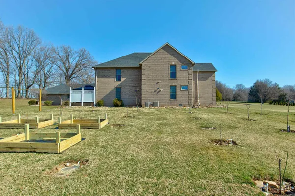 $799,900 | 3406 Douglas Drive, Vincennes, IN 47591