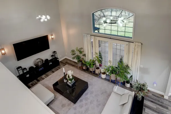 $799,900 | 3406 Douglas Drive, Vincennes, IN 47591