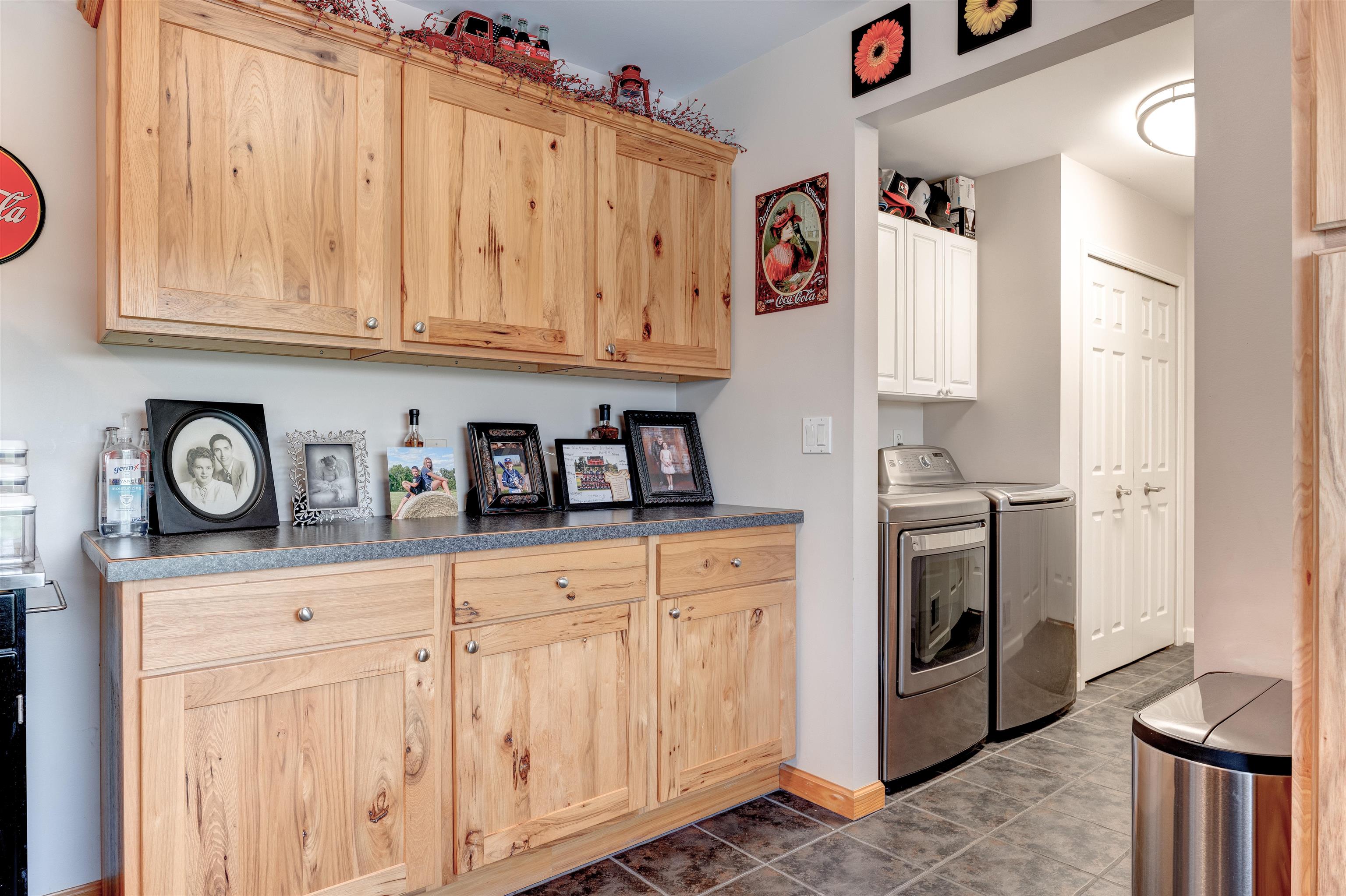 6360 West Ray Road Swartz Creek, MI 48473 - Photo 16 of 58 50178618-99f3693d-2fde-4d04-b23c-385b1bfdc200.JPG