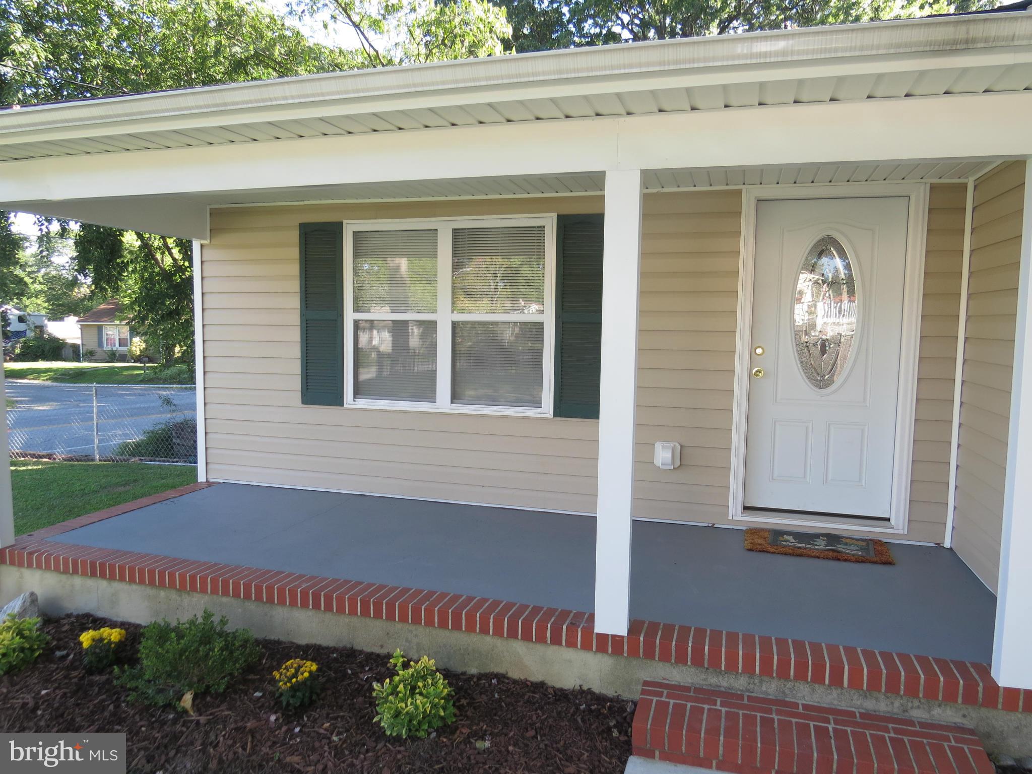 1701 Ridgely Road Edgewater, MD 21037 - Photo 21 of 22 Exterior (Front)