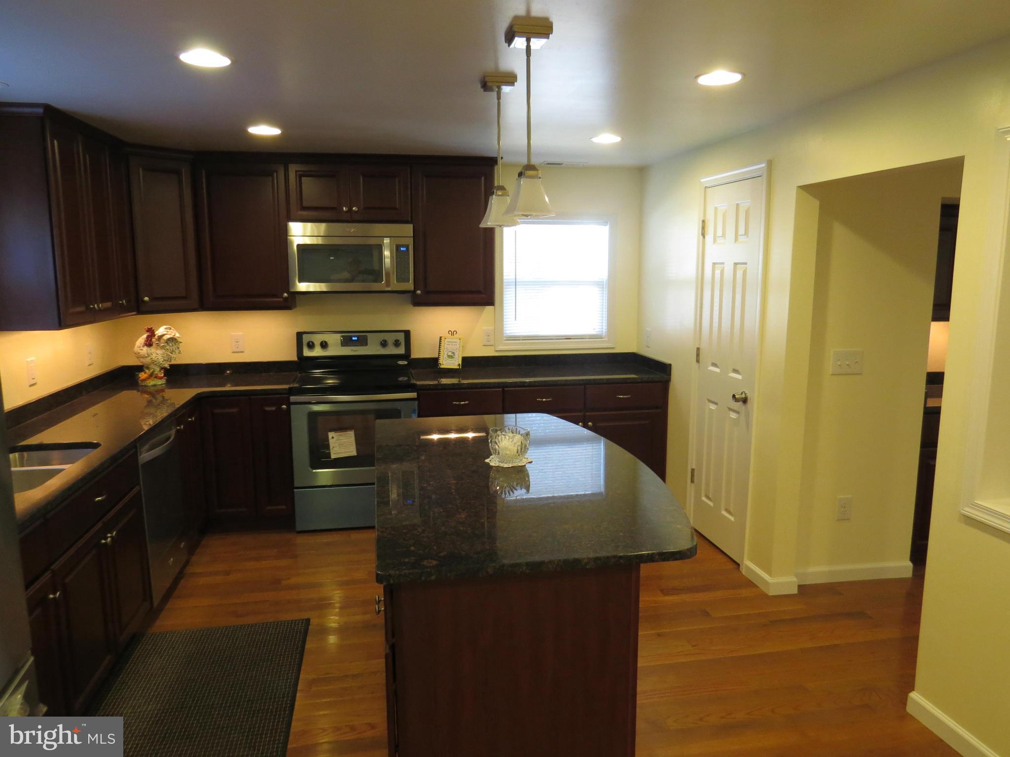 1701 Ridgely Road Edgewater, MD 21037 - Photo 7 of 22 Kitchen